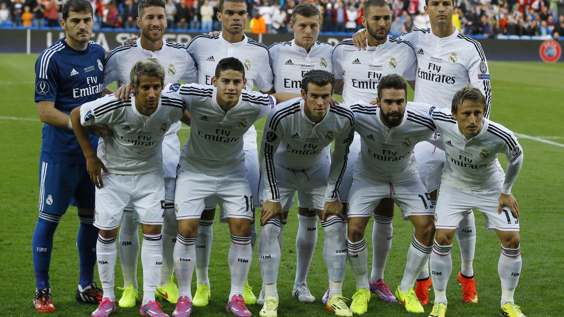 绝境逢生！库里超远三分绝杀热火，勇士季后赛之路再现曙光