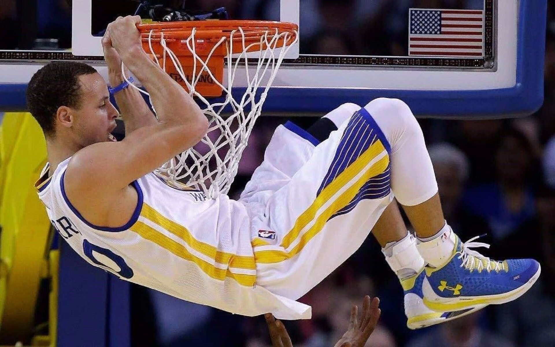 逆转之夜，卢卡库统治赛场，葡萄牙瑞士之战演绎C组经典